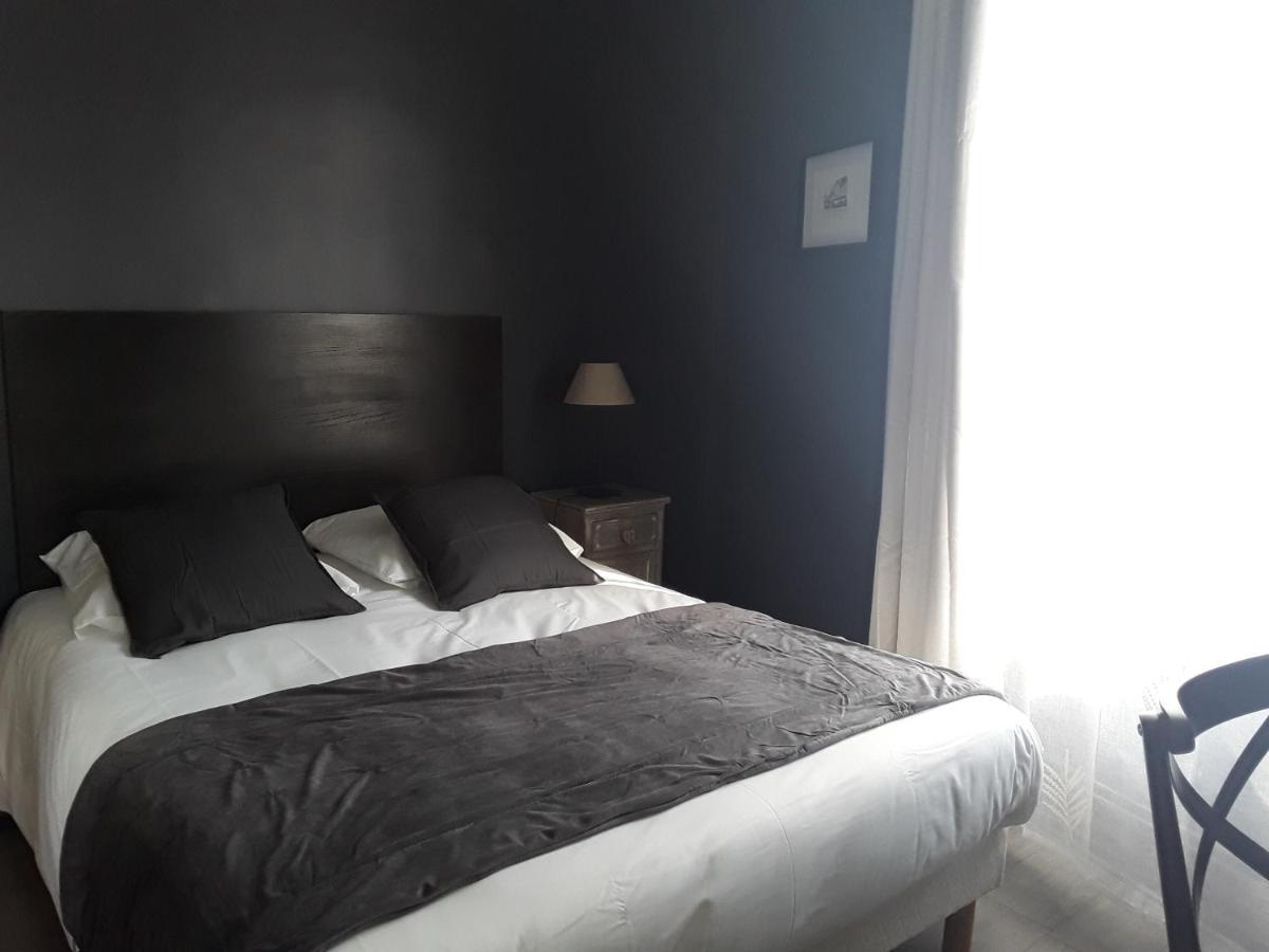 La Pomme D'Or Hotel ลาชาริเต-ซูร์-ลัวร์ ภายนอก รูปภาพ