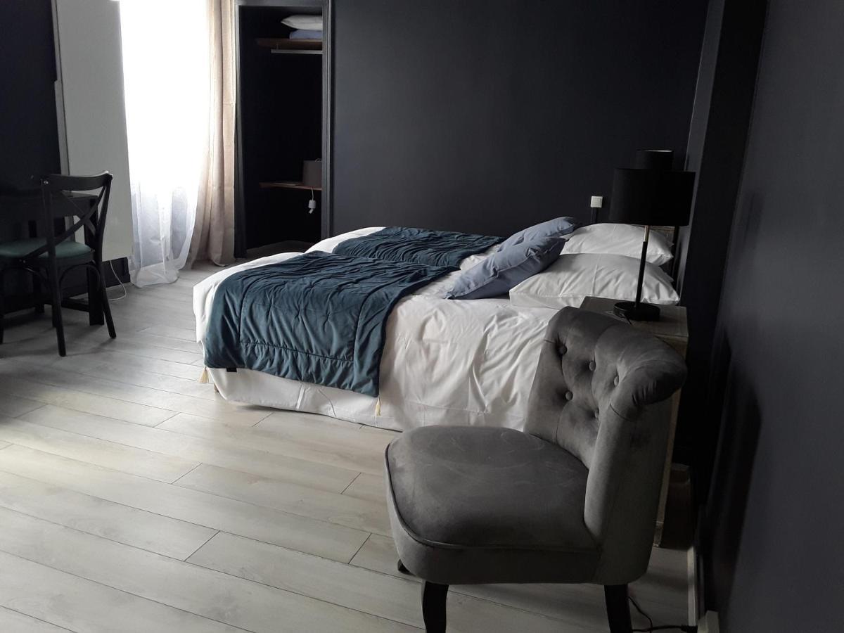 La Pomme D'Or Hotel ลาชาริเต-ซูร์-ลัวร์ ภายนอก รูปภาพ
