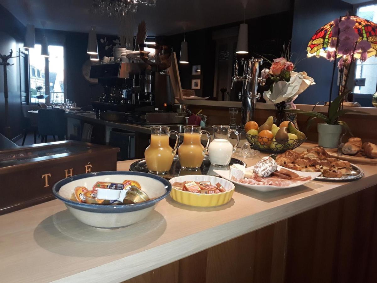 La Pomme D'Or Hotel ลาชาริเต-ซูร์-ลัวร์ ภายนอก รูปภาพ